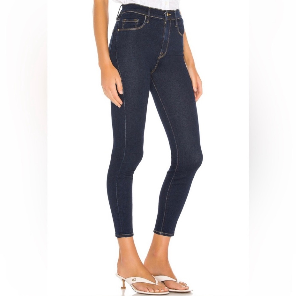 Frame Skinny Jeans Ali High Rise
Color: Grove Street Sz 27